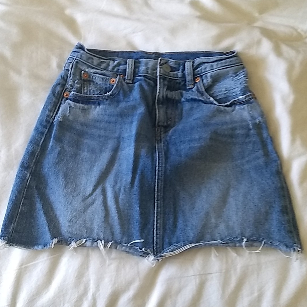 Levi's Denim Skirt in Size 24